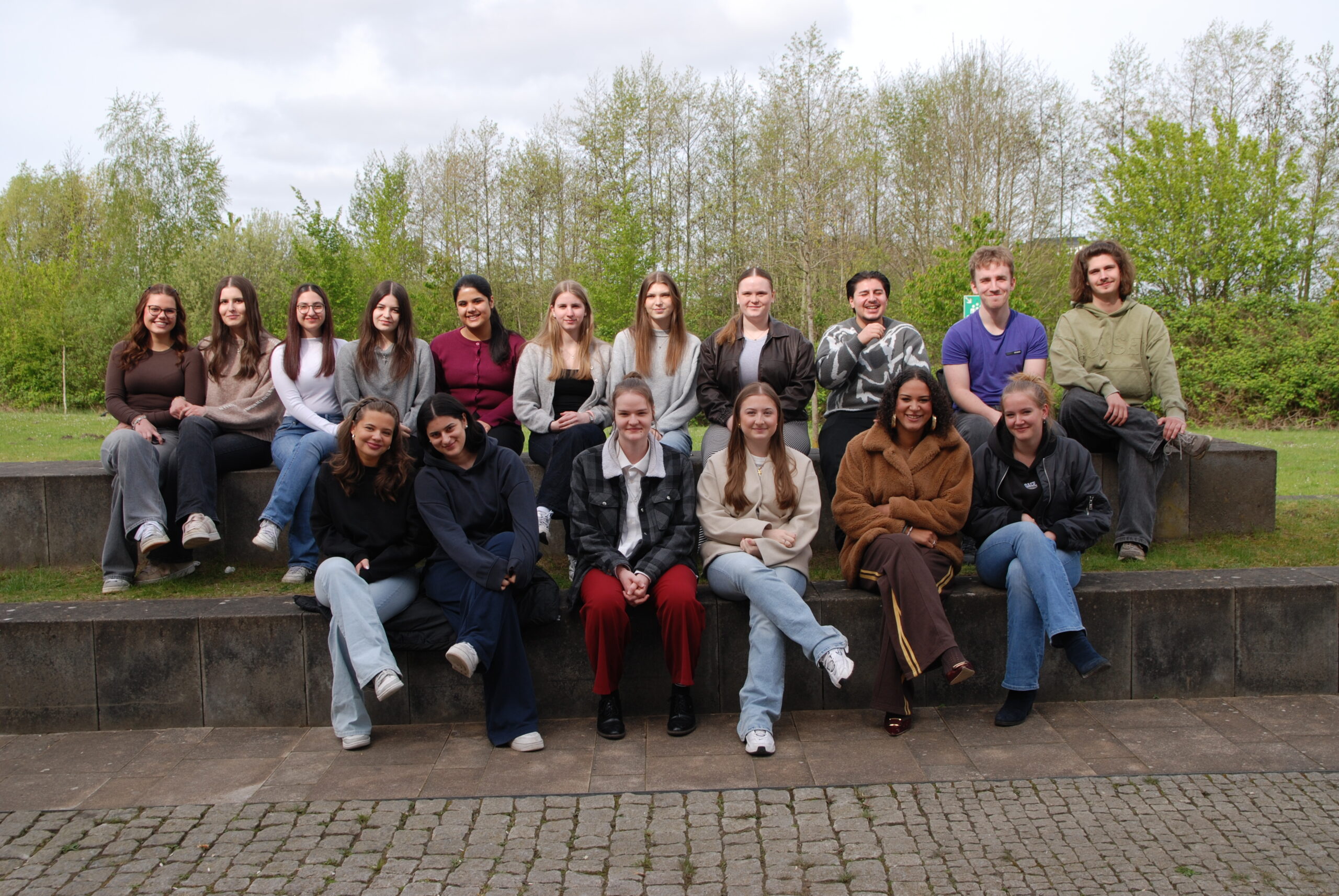 FOQ12B